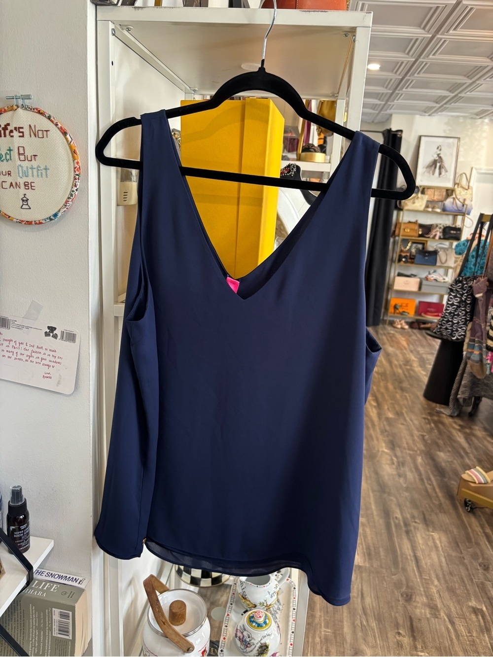 Lilly Pulitzer Navy V-Neck Sleeveless Camisole